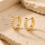 iknakit-crystal-line-hoops-gold-zlati-obrocki-s-cirkoni-travertin-produktna