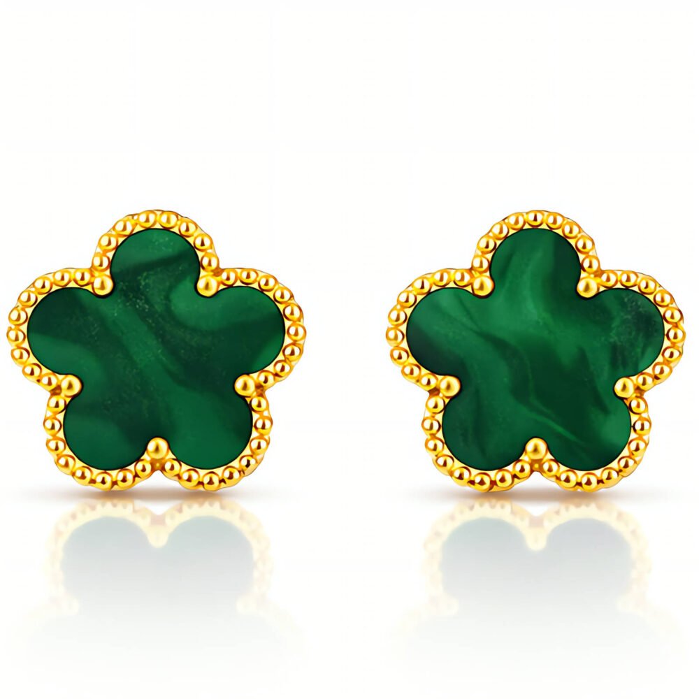 siknakit-clover-verde-zlati-vticni-uhani-bela-produktna Verde Clover zlati Clover uhani z zeleno deteljico Šik nakit