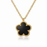 Clover Noir Single zlata Clover verižica s črnim obeskom Šik nakit