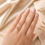 sik-nakit-pearl constellation gold-zlati prilagodljiv-prstan-z-biseri-in-cirkoni-na-roki