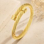 siknakit-zlata-odprta-zapestnica-twisted-rope-cuff-travertin