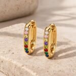sik-nakit-chroma-oval-hoops-gold-zlati-ovalni-obrocki-z-barvnimi-cirkoni-premium-produktna